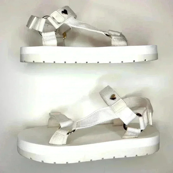Stoney Clover X Target Sport Sandals Women’s Size- 7 ( White ) - Picture 1 of 6